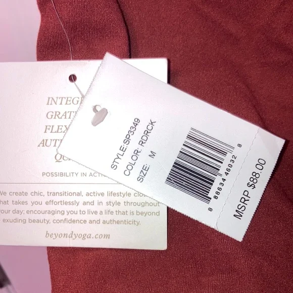 Beyond Yoga Red Rock Leggings - Picture 5 of 7